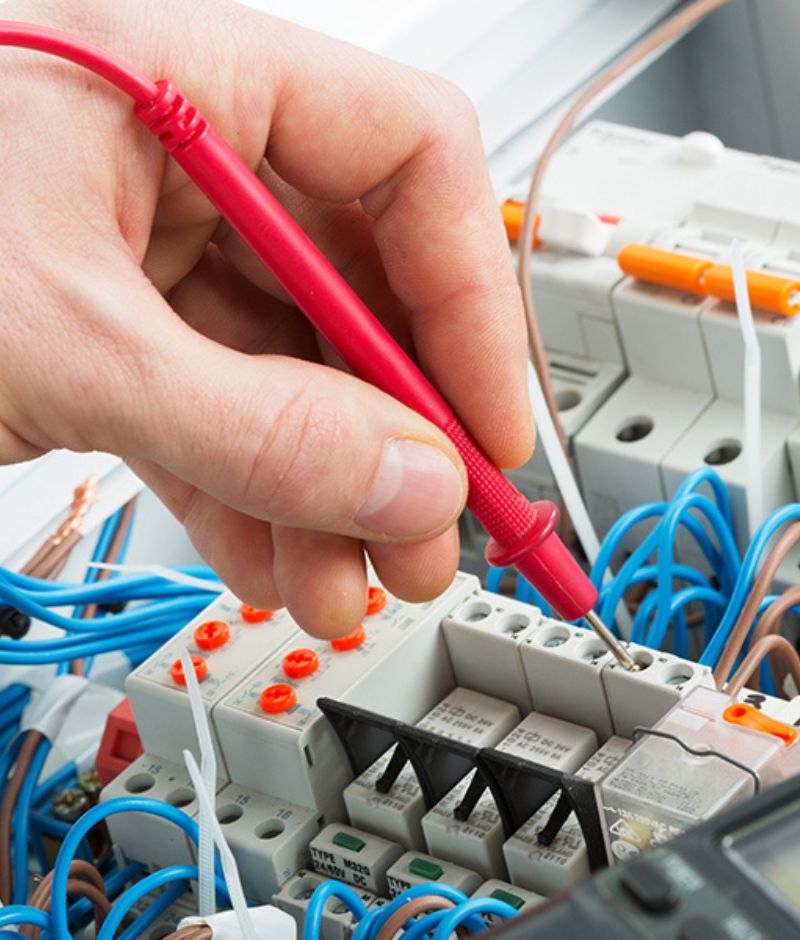 Come scegliere un fornitore di automazione industriale criteri tecnici da valutare